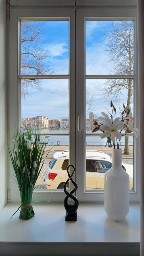 Das Ferienapartment Alexandrine direkt am Pfaffenteich, mitten im Herzen von Schwerin Schwerin  Exterior foto